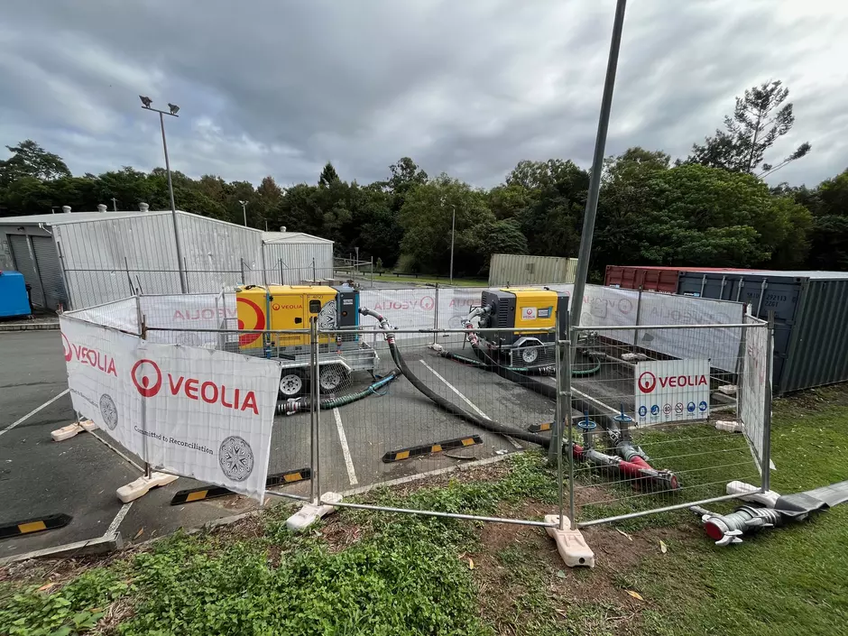 Mobile pump stations
